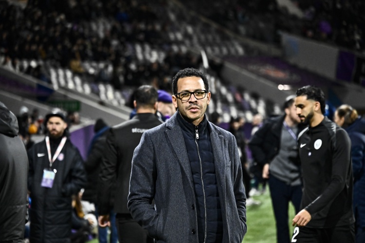 羅塞尼爾將接任切爾西主帥，斯特拉斯堡尋找新教練完成本賽季任務