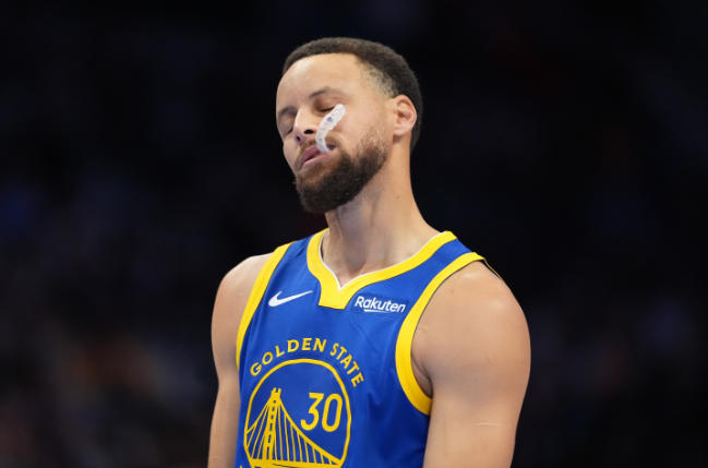 勇士客場險敗快船 庫里彩虹抛投遭判無效賽後表態