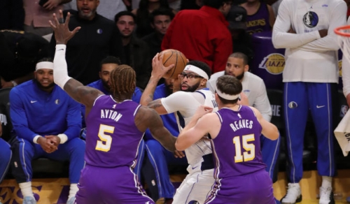 皮爾斯建言湖人取捨里夫斯與詹姆斯：若圍繞東契奇爭冠，交易勢在必行