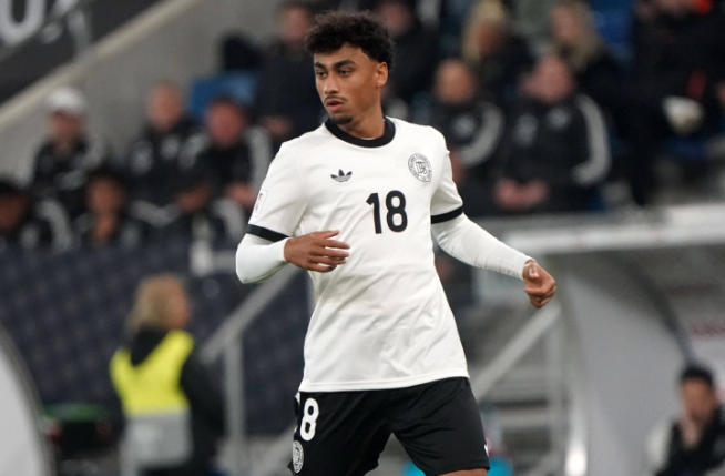 德國足壇名宿讚法蘭克福左邊衛布朗歐冠表現出色潛力巨大