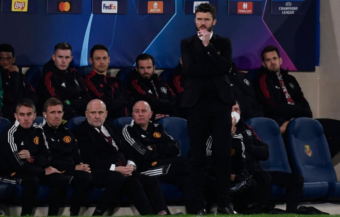 卡里克有望成為曼聯臨時主帥，周一與俱樂部進一步談判