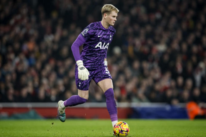 熱刺門將金斯基或將被租借 多家球會表達興趣