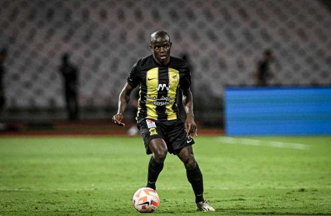 坎特降薪加盟費內巴切，交易進程中仍有細節待解