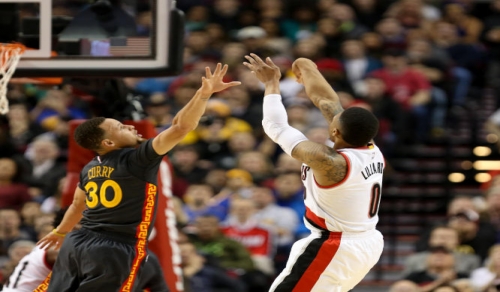 萨纳西斯·阿德托昆博讚揚利拉德投籃能力：無人能及，庫里與他並列最佳射手