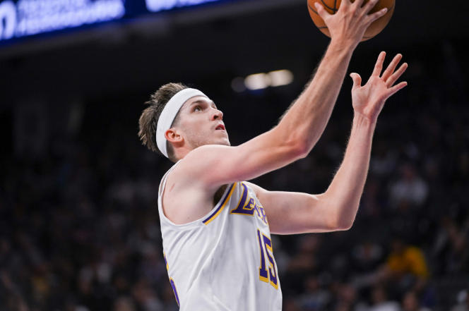 阿里納斯播客直言湖人續約里夫斯恐陷十年停滯困局