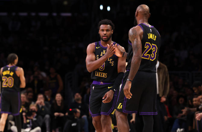 ESPN揭露湖人內幕：珍妮巴斯不滿詹皇？追夢力挺布朗尼自身努力