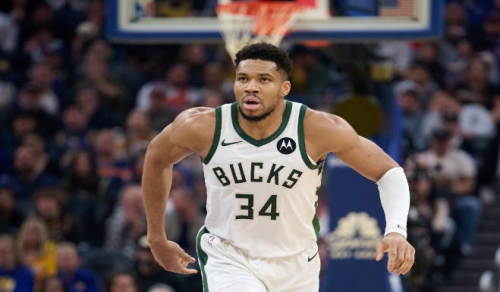 聯盟29隊覬覦字母哥交易風暴掀波，球隊爭奪戰暗潮洶湧