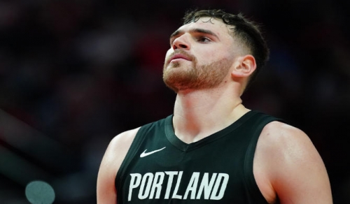 克林根雙十難救開拓者，大中鋒面臨現代籃球考驗