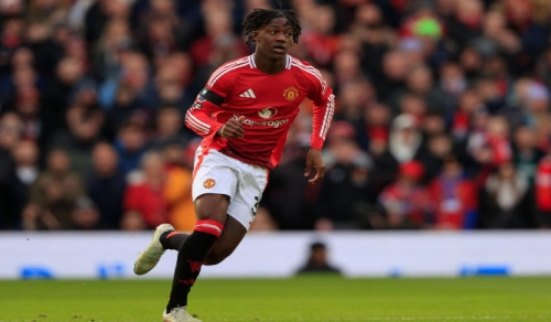 曼聯重啟梅努續約談判，青訓新星重獲新生機