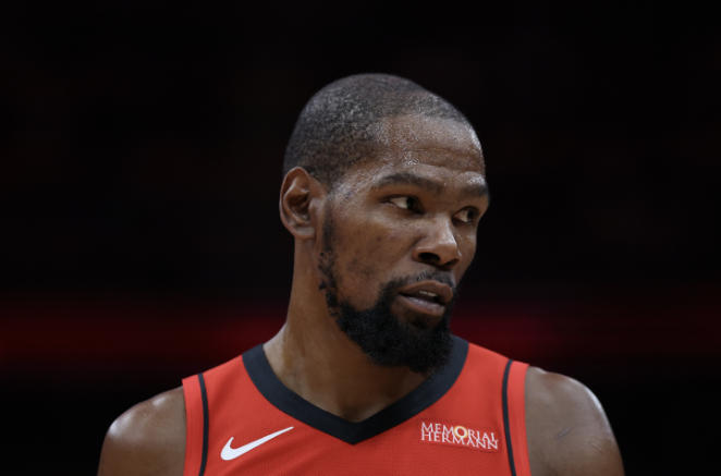 杜蘭特怒懟網友爭議言論 家庭背景與巨星成長引熱議