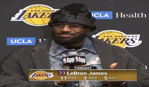 湖人慘敗騎士詹姆斯賽後談致敬視頻與冠軍回憶